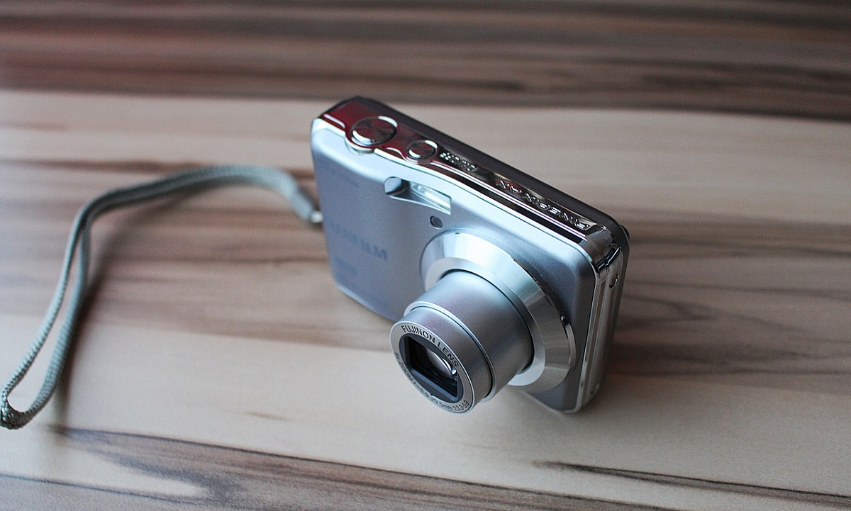 digital-camera-600644_1280