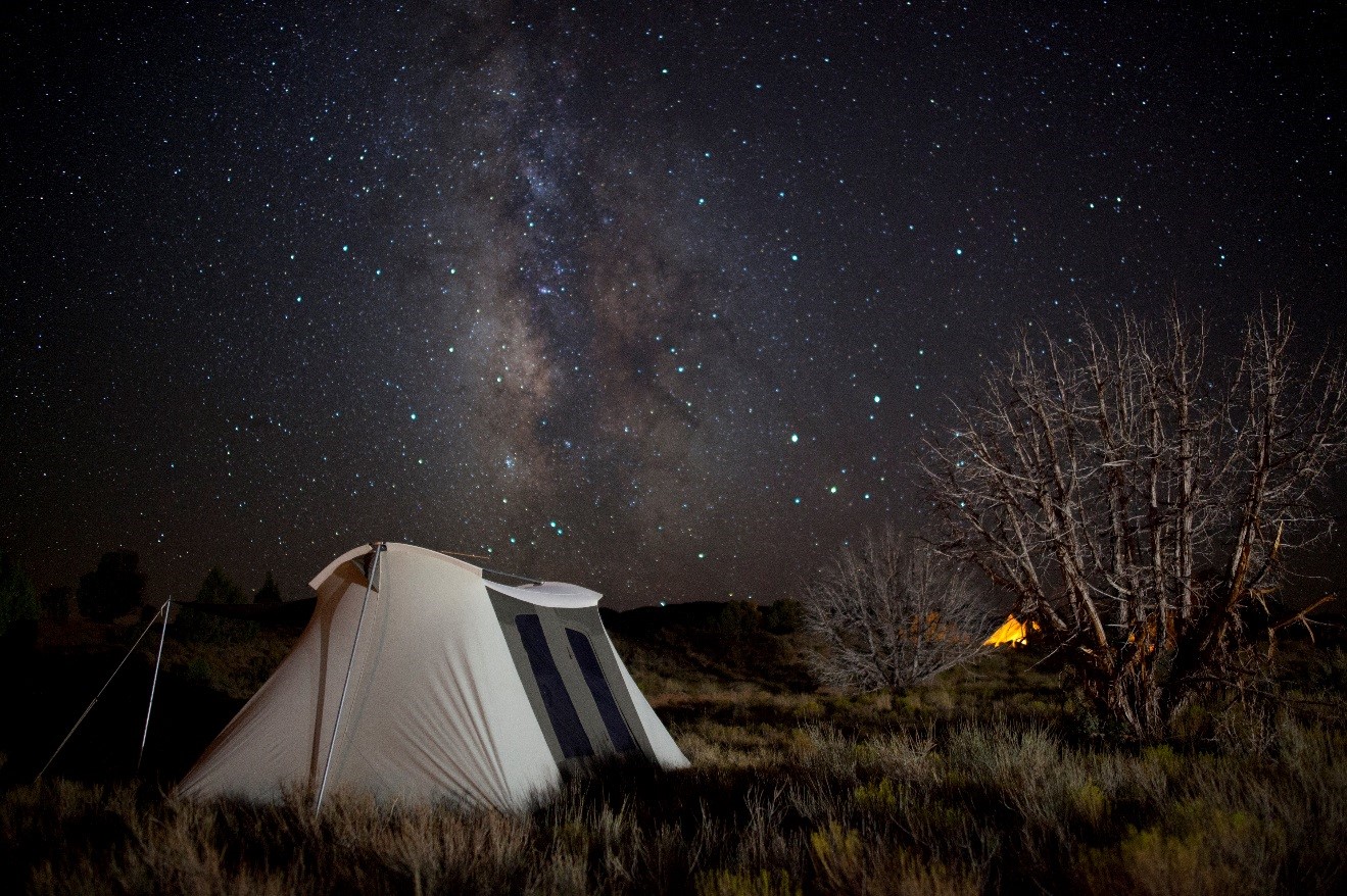 stars above escalante national monument with a canvas tent