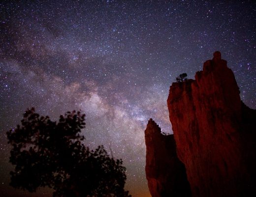 the milky way above the hoodoos of bryce canyon national park