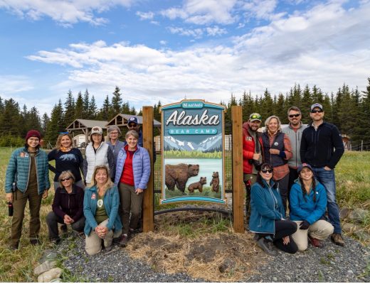a group photo at Nat Hab's alaska bear camp